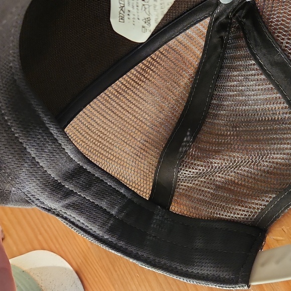 Patagonia gray cross county skier trucker hat - Picture 9 of 12